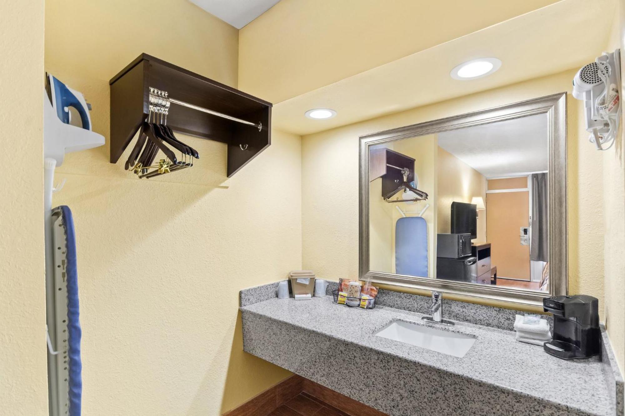 Red Roof Inn Berea Ngoại thất bức ảnh